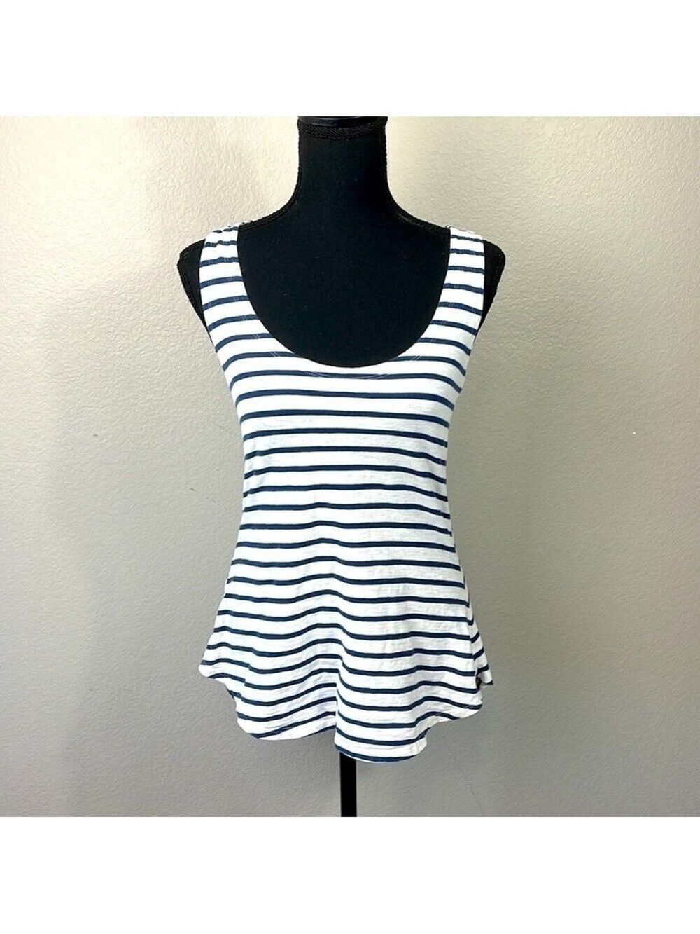Eileen Fisher Scoop Neck Stripe Tank Sleeveless Tee Shirt Blue/White Nautical L